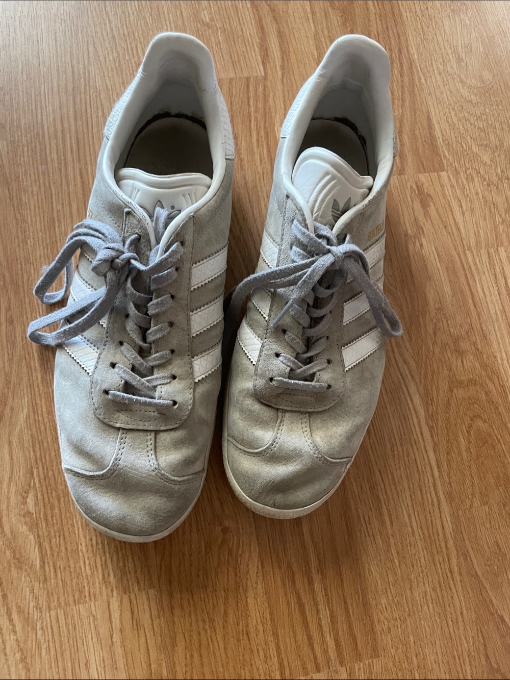 Adidas gazelle grey stripes size 9
